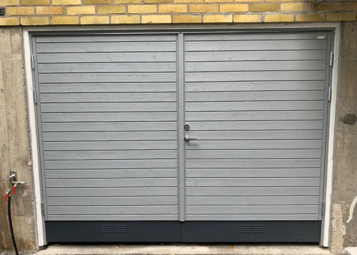 Edsbyporten, slagdörr